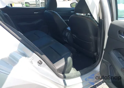 2022 Nissan Altima Sr Vc-Turbo Fwd z USA, uszkodzony, nr VIN 1N4AL4CV4NN373343